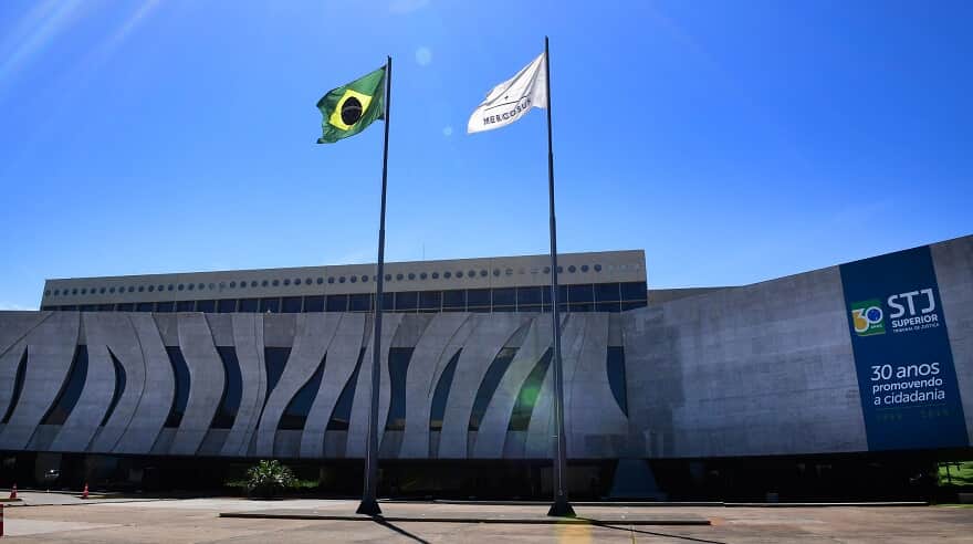 STJ: Taxa do CDI não pode ser usada como índice de correção monetária